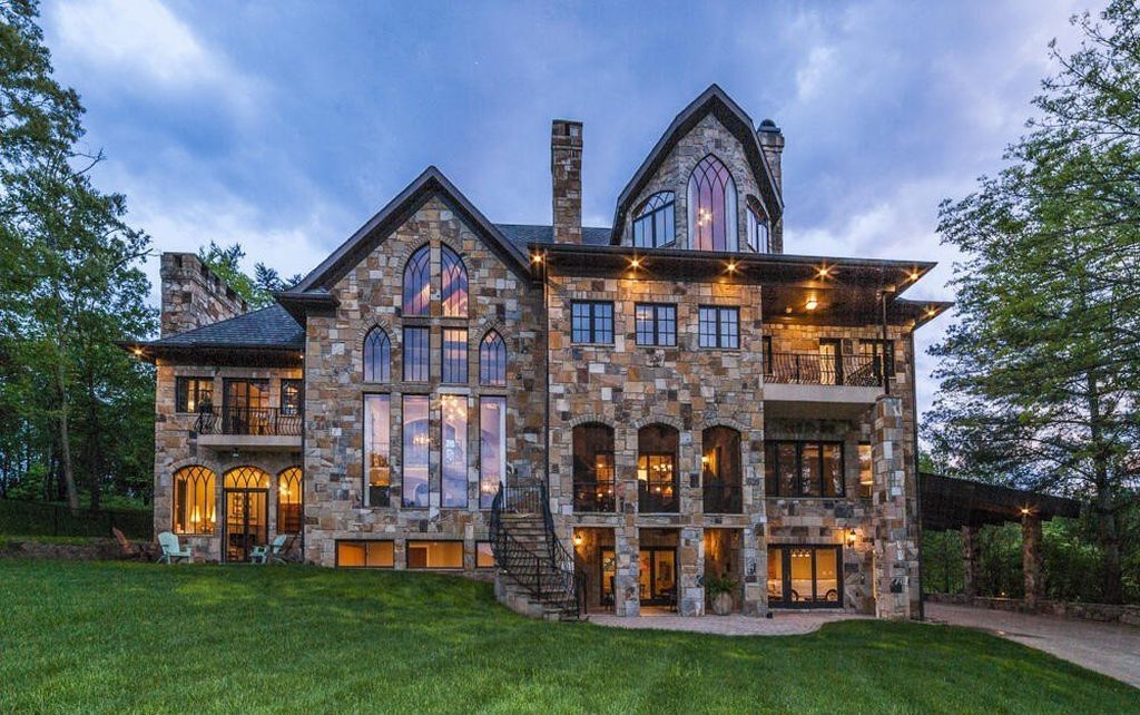 Sophisticated 5.5 Million Waterside Home in Knoxville Tennessee 52 1