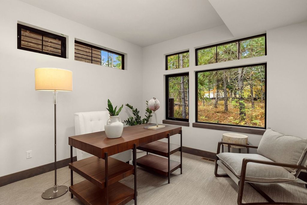 Stunning Cle Elum Washington Home Seamlessly Blends with Nature Listed at 2129998 23