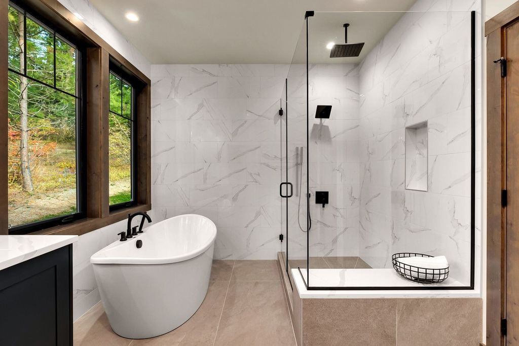 Stunning Cle Elum Washington Home Seamlessly Blends with Nature Listed at 2129998 29