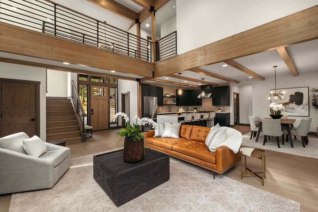 Stunning Cle Elum Washington Home Seamlessly Blends with Nature Listed at 2129998 3