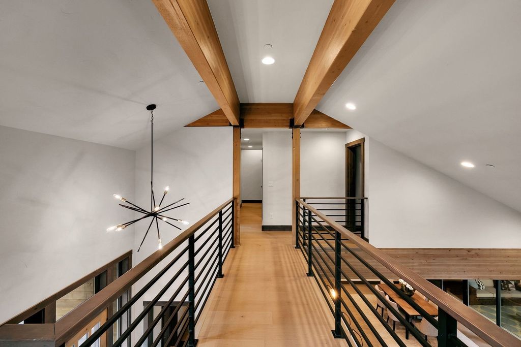 Stunning Cle Elum Washington Home Seamlessly Blends with Nature Listed at 2129998 31