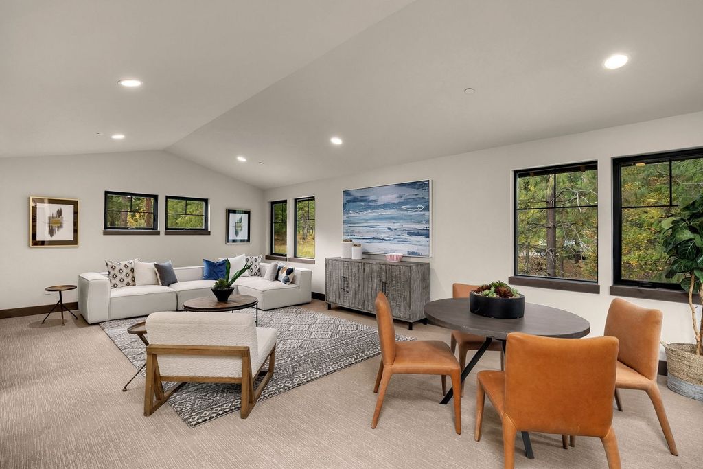 Stunning Cle Elum Washington Home Seamlessly Blends with Nature Listed at 2129998 36