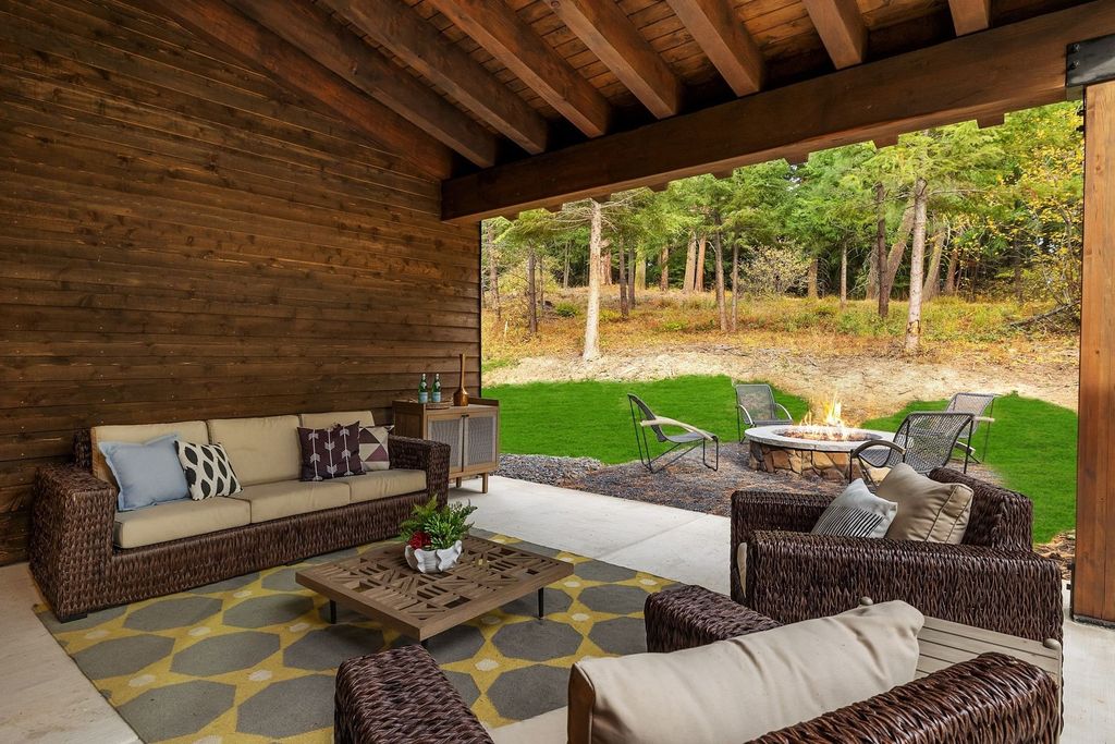 Stunning Cle Elum Washington Home Seamlessly Blends with Nature Listed at 2129998 42
