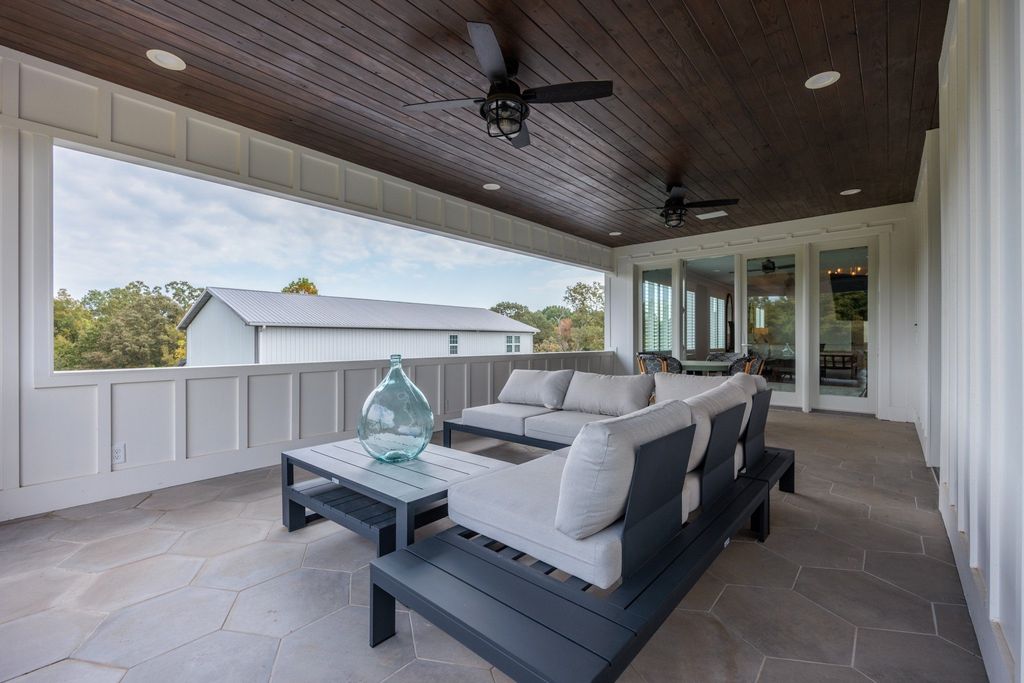 The Ultimate Entertainers' Farmhouse: 19 Acres in Williamson County, Tennessee for $6,995,000