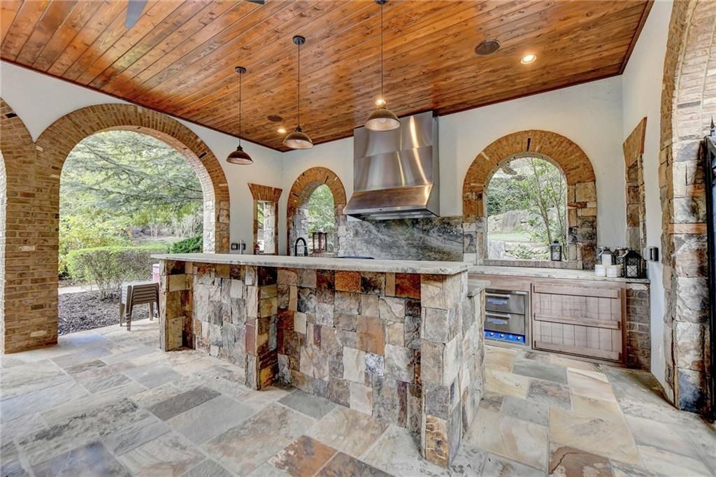 Timeless and Elegant Home Available for Purchase in Milton Georgia at 3.99 Million 45