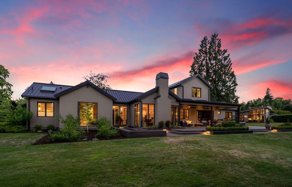 Unmatched Elegance Innovation and Technology Converge in 3995000 Lake Oswego Estate 28