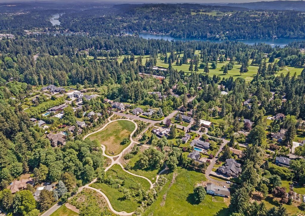 Unmatched Elegance Innovation and Technology Converge in 3995000 Lake Oswego Estate 40