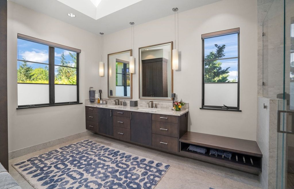Unmatched Elegance Innovation and Technology Converge in 3995000 Lake Oswego Estate 7