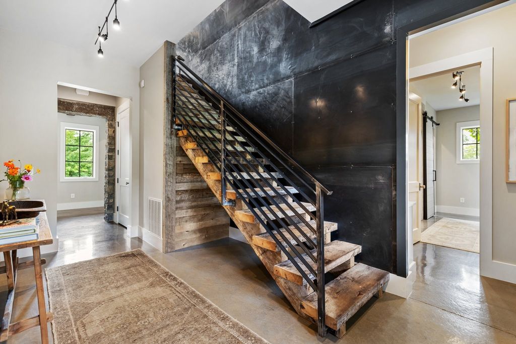 Unparalleled Beauty and Recreational Paradise Twin Creek Farm in Santa Fe Tennessee Now Available for 8999500 25