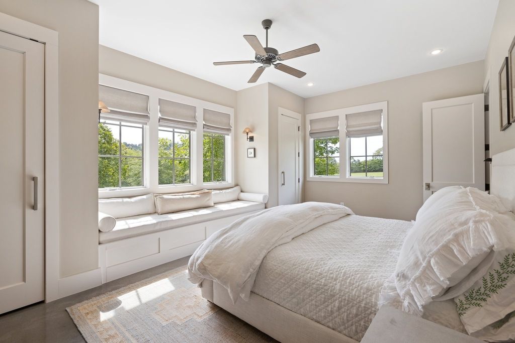 Unparalleled Beauty and Recreational Paradise Twin Creek Farm in Santa Fe Tennessee Now Available for 8999500 31