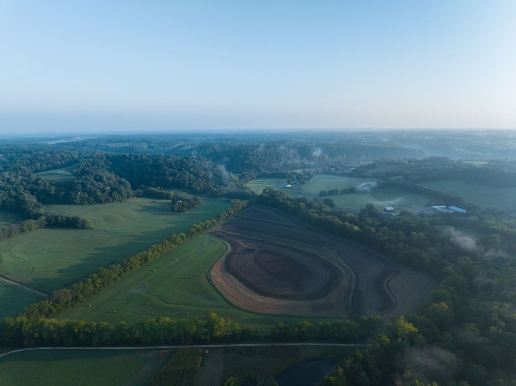 Unparalleled Beauty and Recreational Paradise Twin Creek Farm in Santa Fe Tennessee Now Available for 8999500 48