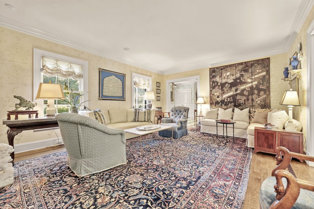 Unrivaled Luxury Living in Greenwich Connecticut Exquisite Custom Estate Hits the Market at 4.75 Million 12