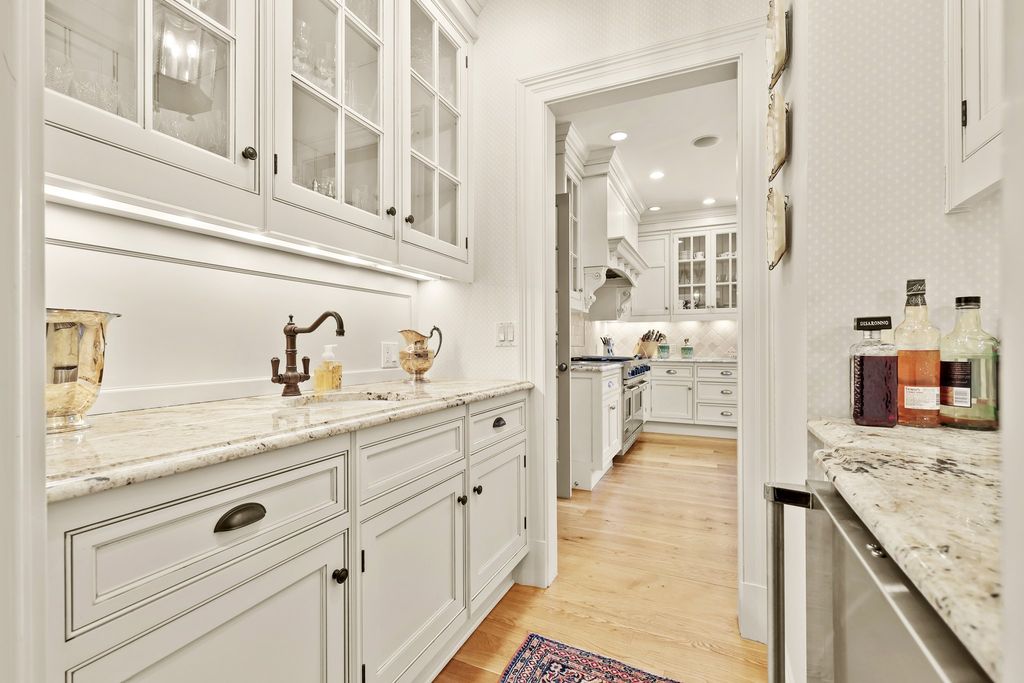 Unrivaled Luxury Living in Greenwich Connecticut Exquisite Custom Estate Hits the Market at 4.75 Million 16