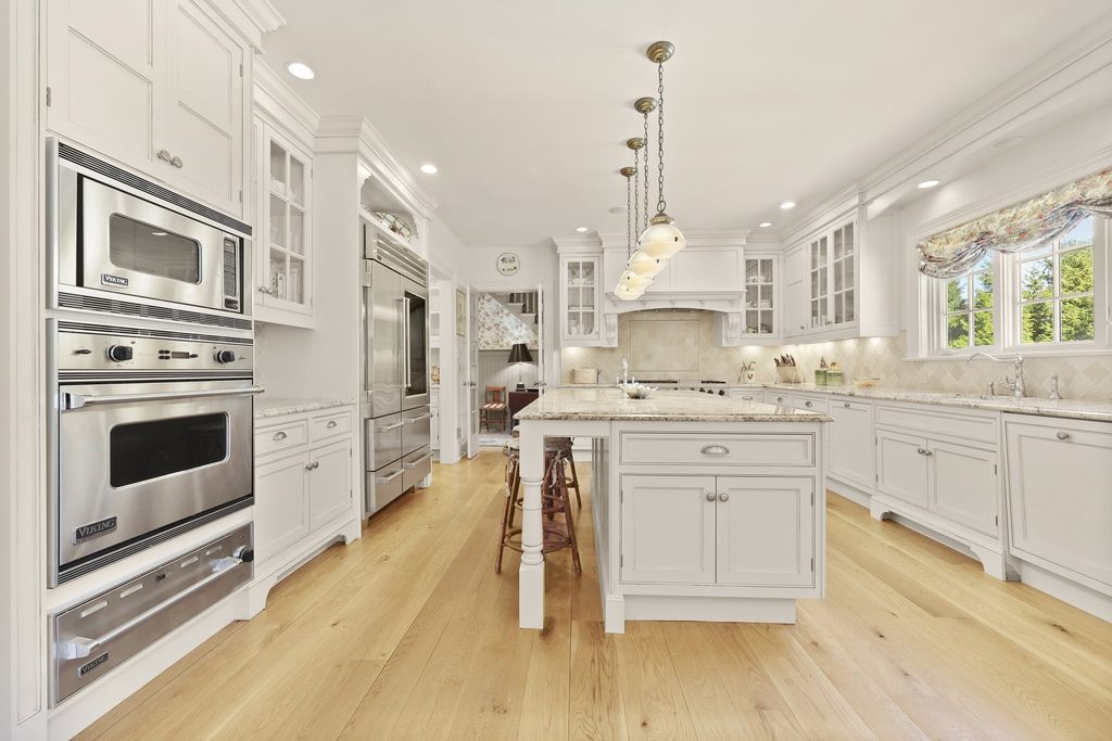 Unrivaled Luxury Living in Greenwich Connecticut Exquisite Custom Estate Hits the Market at 4.75 Million 23
