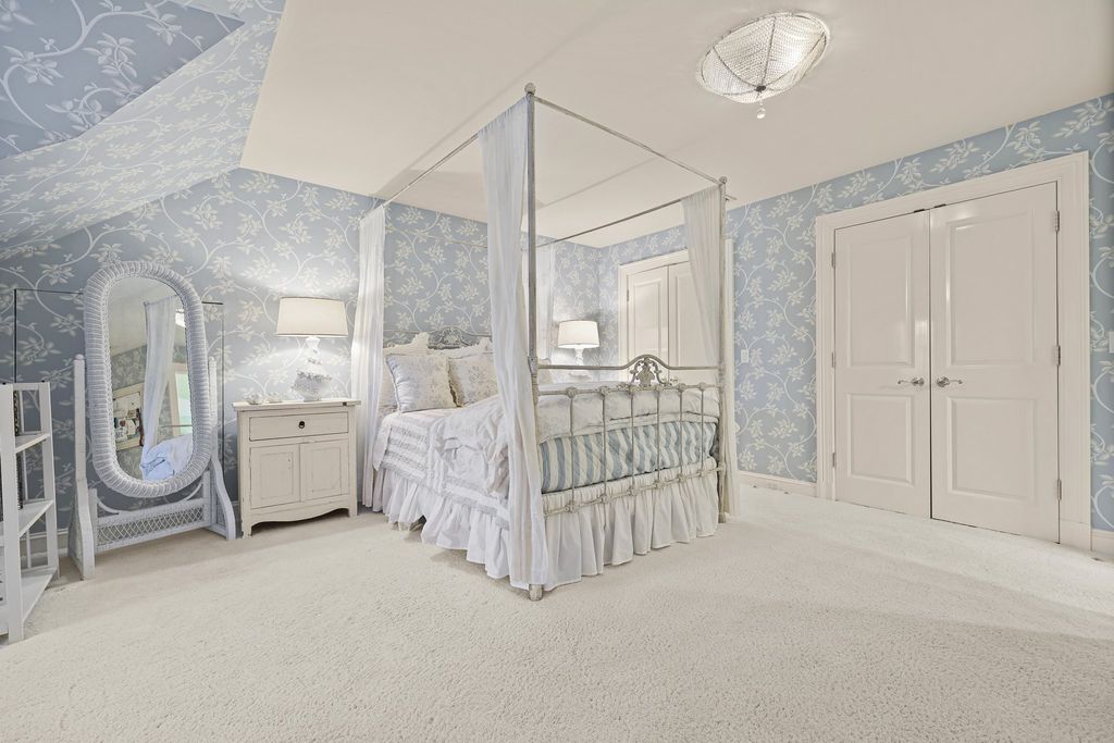 Unrivaled Luxury Living in Greenwich Connecticut Exquisite Custom Estate Hits the Market at 4.75 Million 40