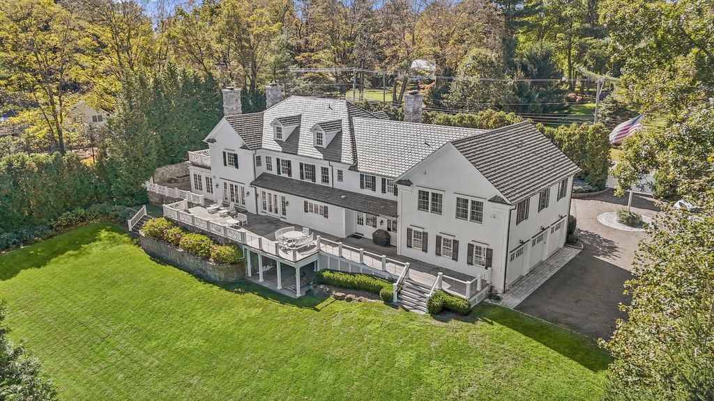 Unrivaled Luxury Living in Greenwich Connecticut Exquisite Custom Estate Hits the Market at 4.75 Million 5