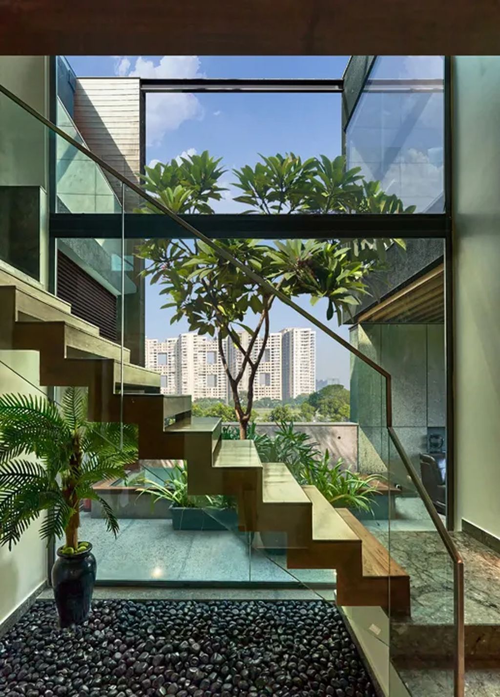 Water Ledge House, Elegant Tranquility Project by DADA Partners
