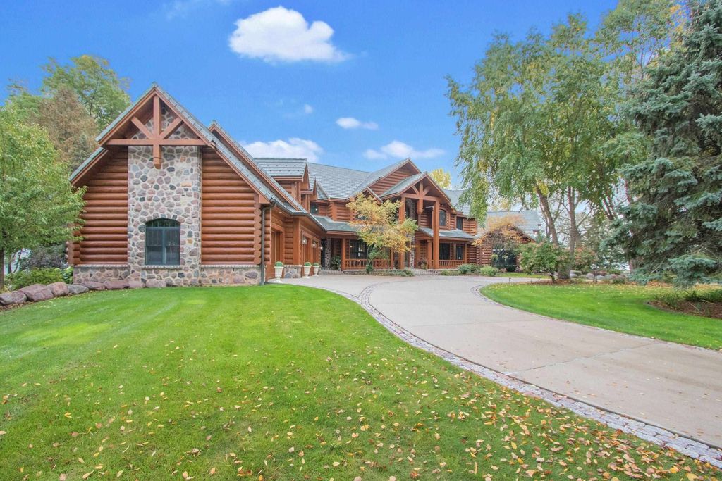 Waterfront Log Cabin Paradise Suamico Wisconsins Ultimate Retreat for 2.795 Million 18
