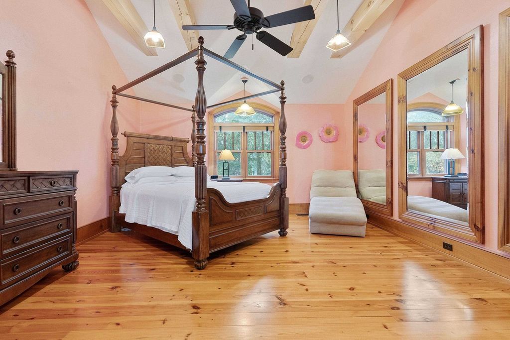 Waterfront Log Cabin Paradise Suamico Wisconsins Ultimate Retreat for 2.795 Million 32
