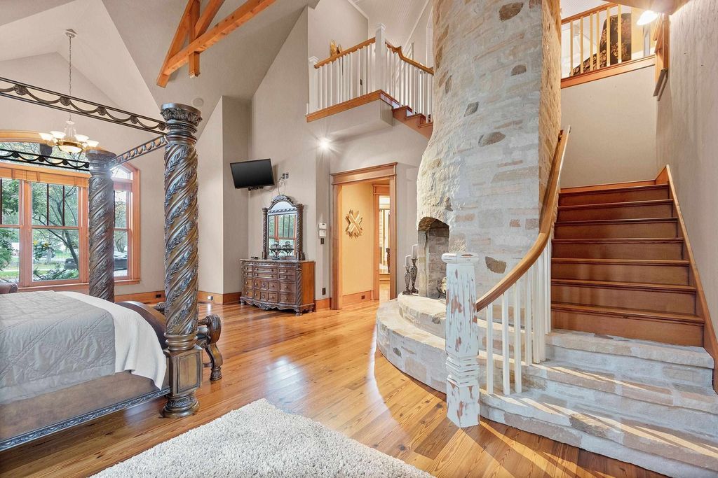 Waterfront Log Cabin Paradise Suamico Wisconsins Ultimate Retreat for 2.795 Million 35