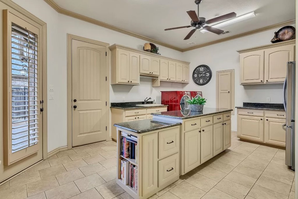 905 Silverton St Southlake TX 76092 11