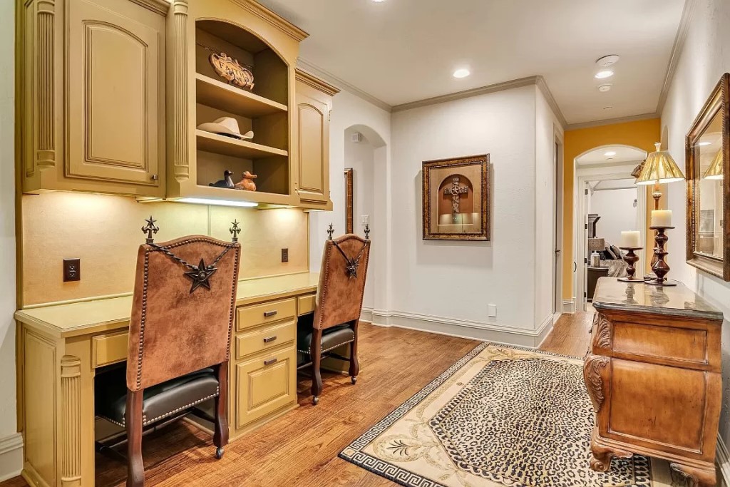 905 Silverton St Southlake TX 76092 25