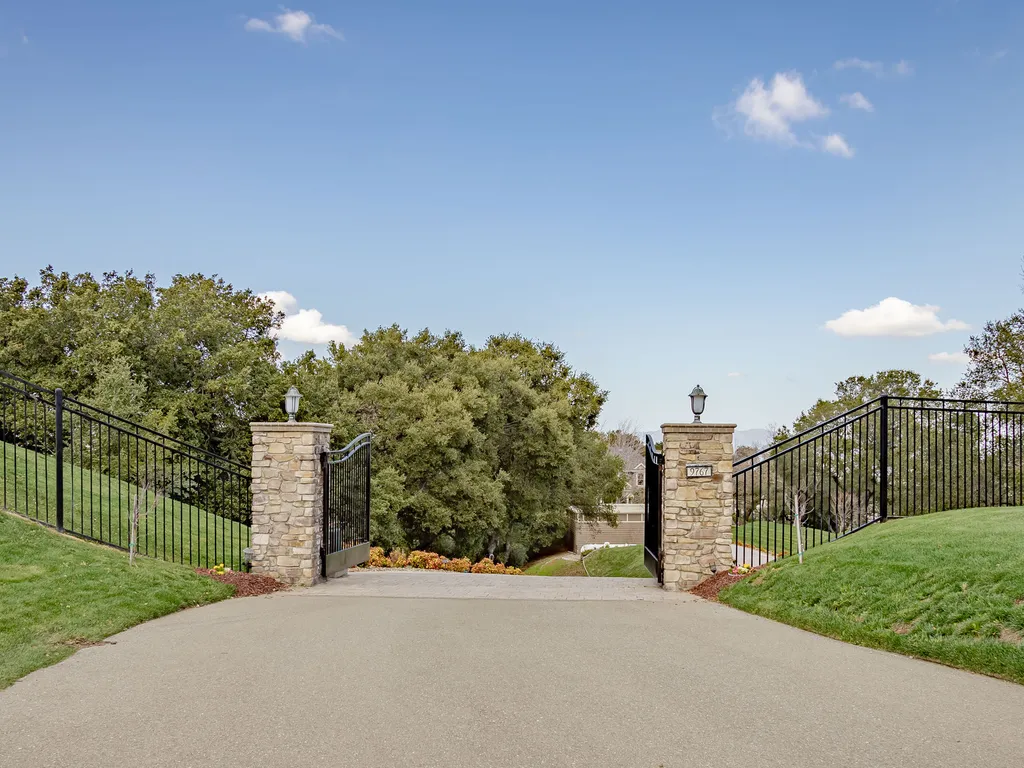 9767 Santos Ranch Road Home in Pleasanton, California. Experience the epitome of wine country living in this 4700+ SF luxury residence by Prodigy Real Estate. Boasting 4 bedrooms, 5 bathrooms, an office, and impeccable craftsmanship, this home offers a thoughtfully designed floor plan, soaring ceilings, and expansive windows to capture panoramic views. 