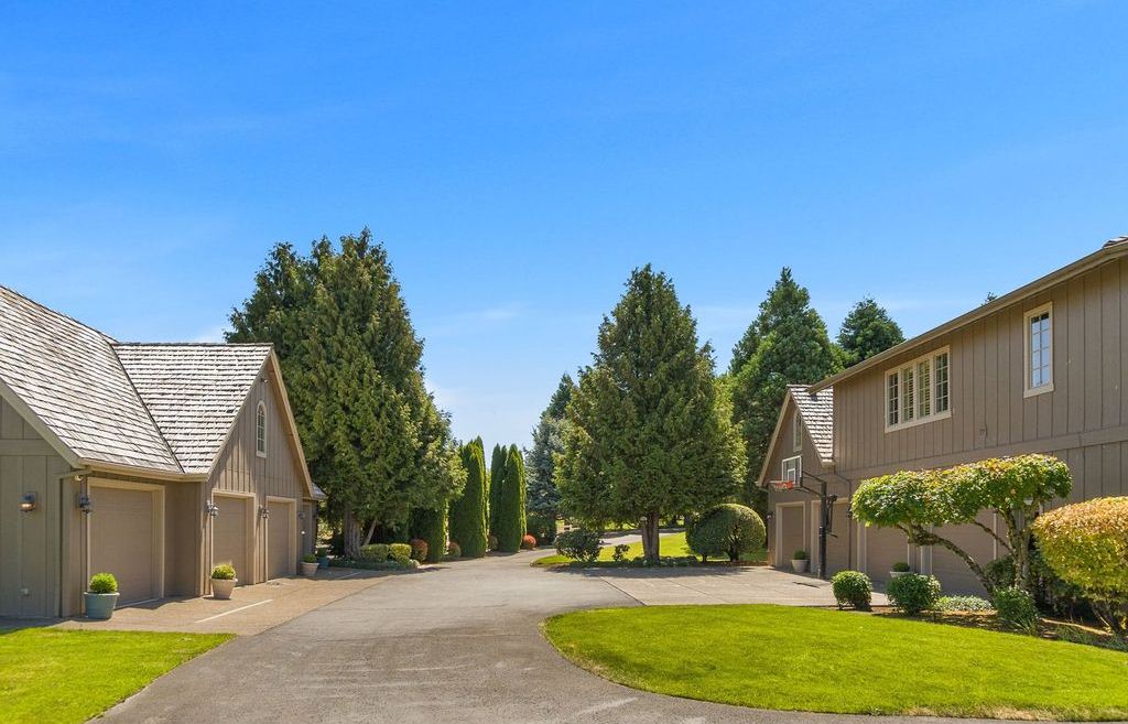 A French Country Estate Embracing Old World Craftsmanship in Tualatin Oregon Offered at 3.95 Million 40