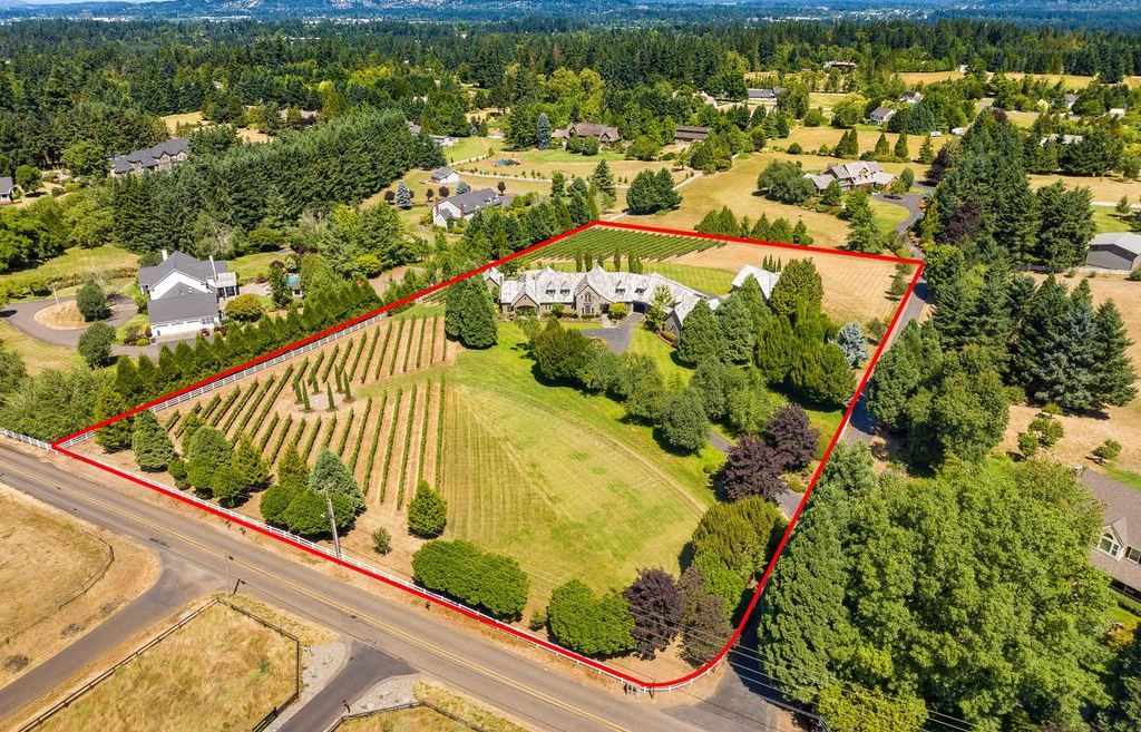 A French Country Estate Embracing Old World Craftsmanship in Tualatin Oregon Offered at 3.95 Million 44