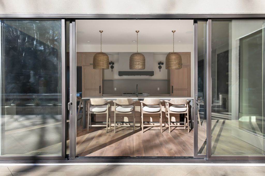 A Modern Treehouse Masterpiece in Nashvilles Hillwood Neighborhood Listed at 4.289 Million 11