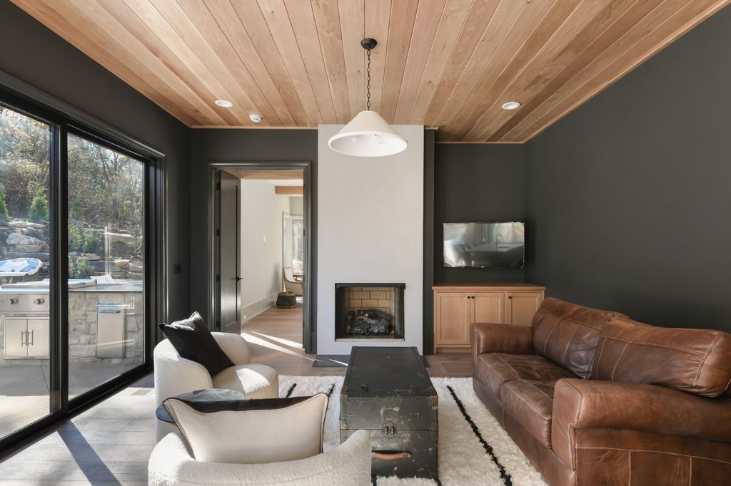 A Modern Treehouse Masterpiece in Nashvilles Hillwood Neighborhood Listed at 4.289 Million 14