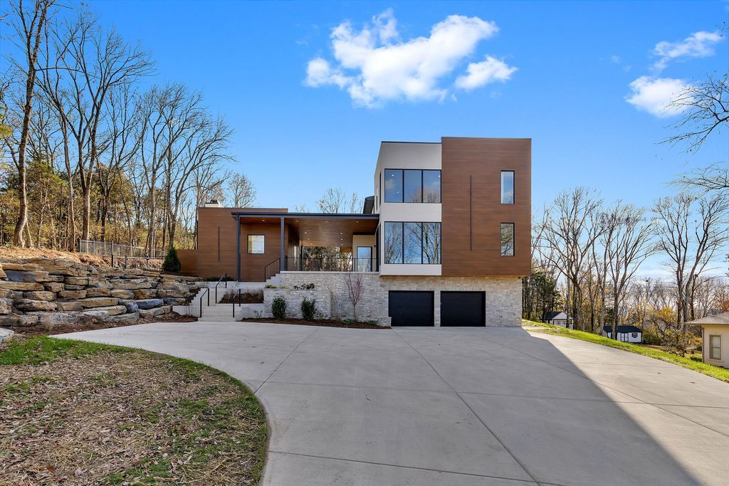 A Modern Treehouse Masterpiece in Nashvilles Hillwood Neighborhood Listed at 4.289 Million 2