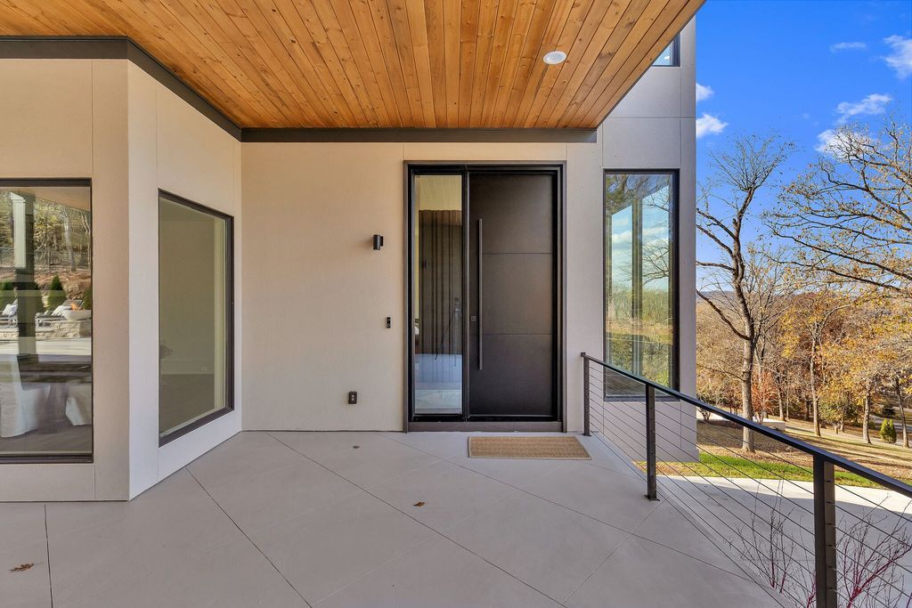 A Modern Treehouse Masterpiece in Nashvilles Hillwood Neighborhood Listed at 4.289 Million 41
