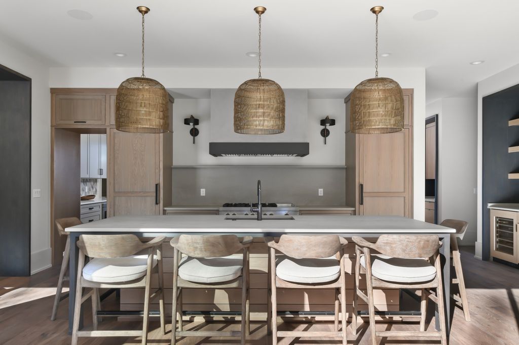 A Modern Treehouse Masterpiece in Nashvilles Hillwood Neighborhood Listed at 4.289 Million 7