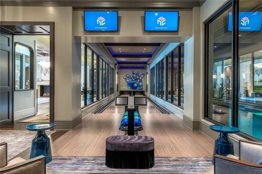 Architectural Marvel in Atlanta Brody Dernehls Masterpiece Hits the Market at 35 Million 13