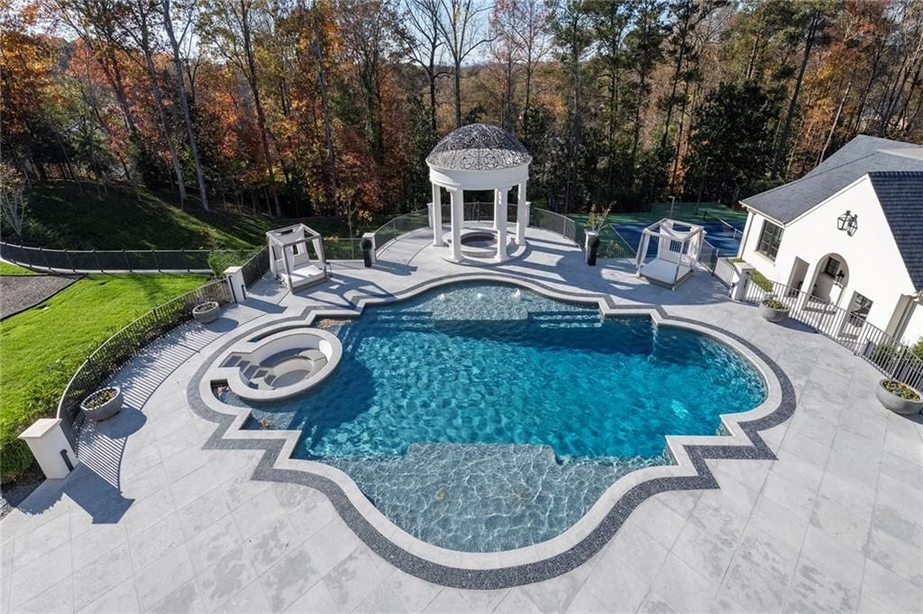 Architectural Marvel in Atlanta Brody Dernehls Masterpiece Hits the Market at 35 Million 8
