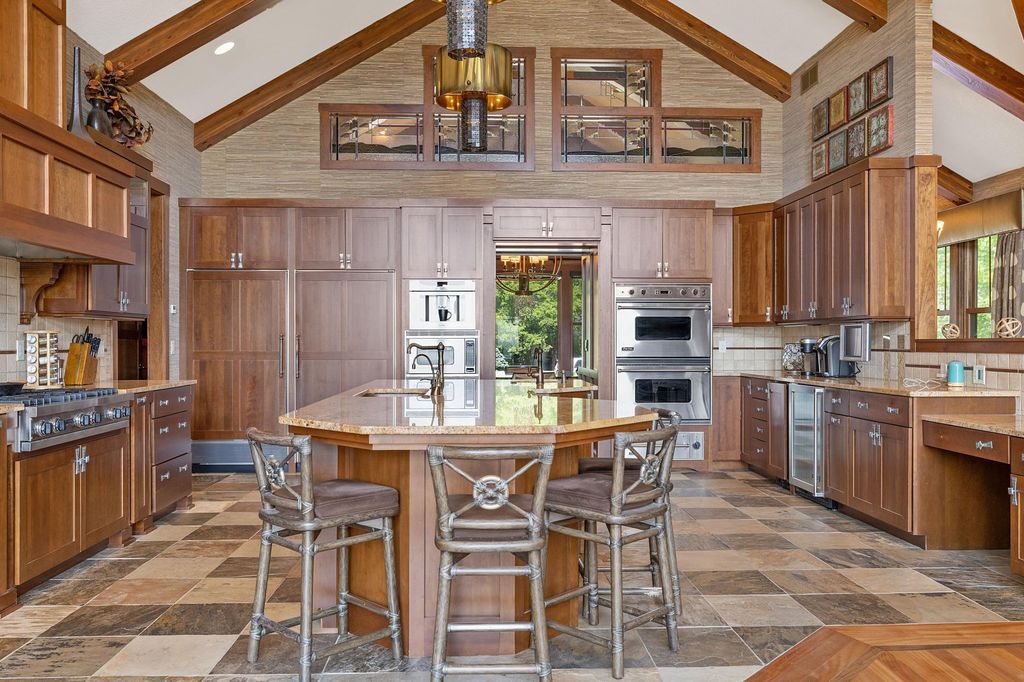 Bruce Lenzen Designed Home with Breathtaking Views Offered at 2.85 Million in Hudson Wisconsin 11