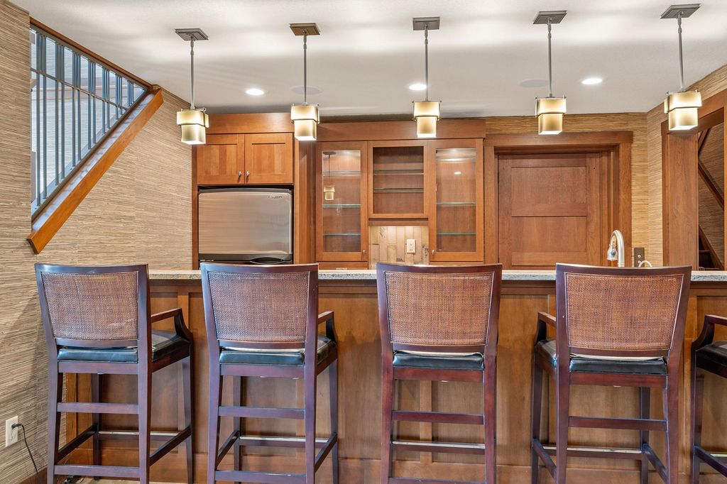 Bruce Lenzen Designed Home with Breathtaking Views Offered at 2.85 Million in Hudson Wisconsin 33