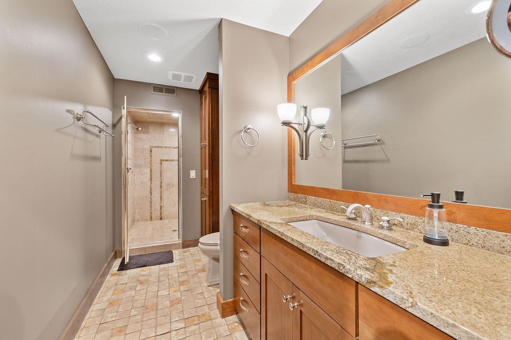 Bruce Lenzen Designed Home with Breathtaking Views Offered at 2.85 Million in Hudson Wisconsin 41