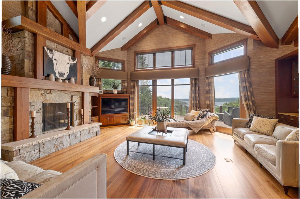 Bruce Lenzen Designed Home with Breathtaking Views Offered at 2.85 Million in Hudson Wisconsin 8