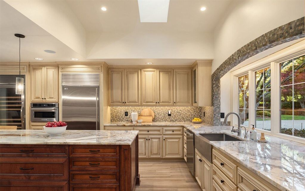 Cantergrove Estates Home in Issaquah Washington Offers Resort Style Living for 4.9 Million 11
