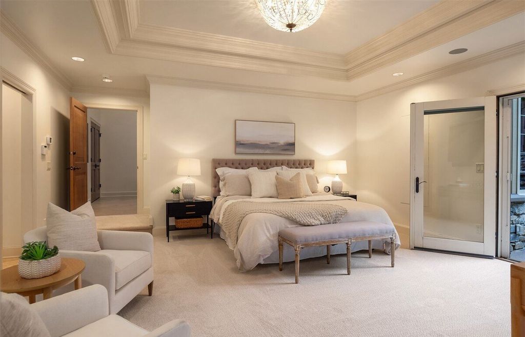 Cantergrove Estates Home in Issaquah Washington Offers Resort Style Living for 4.9 Million 19