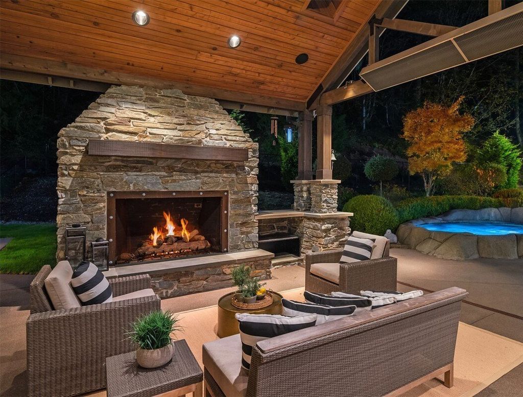 Cantergrove Estates Home in Issaquah Washington Offers Resort Style Living for 4.9 Million 3