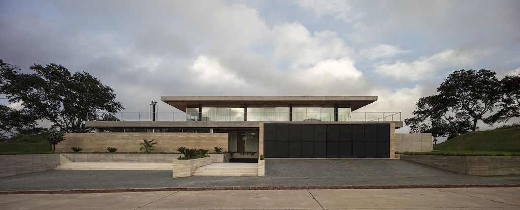 Casa Claros, Stunning House in Bolivia Blends in with Natural by Sommet