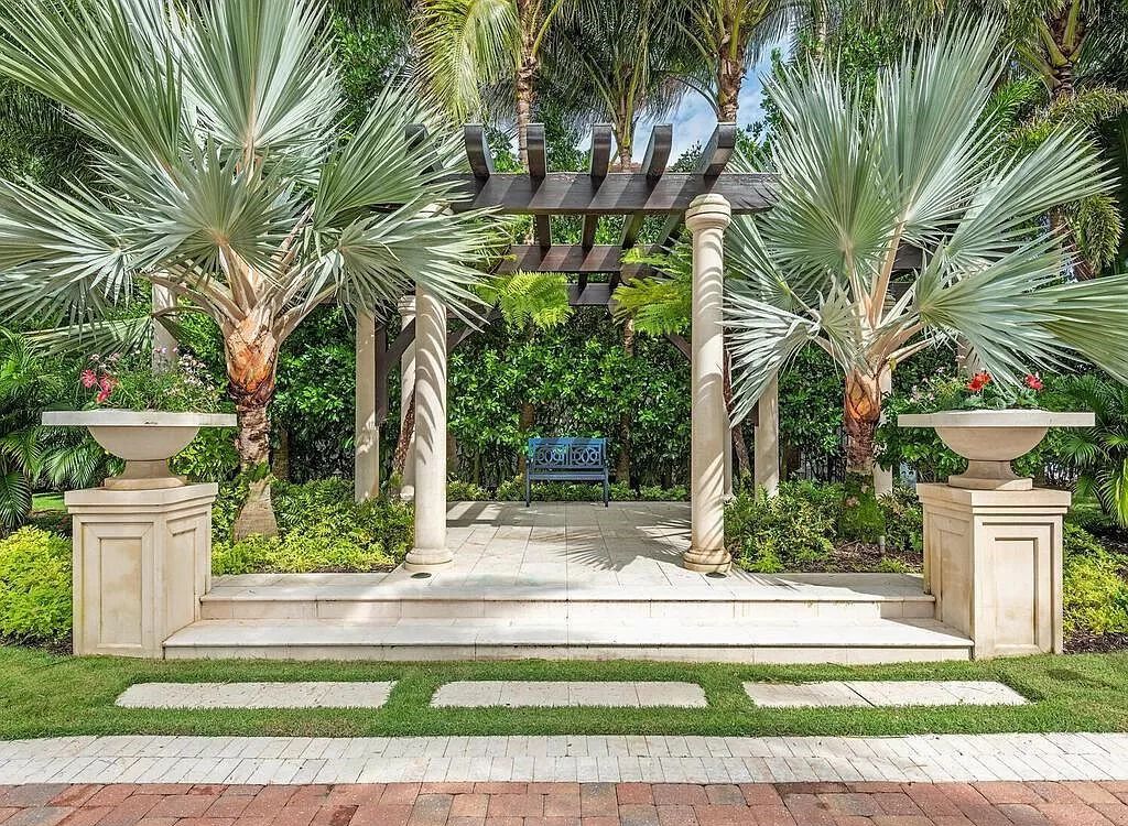 Discover an unparalleled living experience at 960 17th Ave S, Naples, Florida, where luxury meets breathtaking natural beauty. This extraordinary estate spans approximately 1.12 acres, offering 340 feet of waterfrontage with unobstructed bay views.