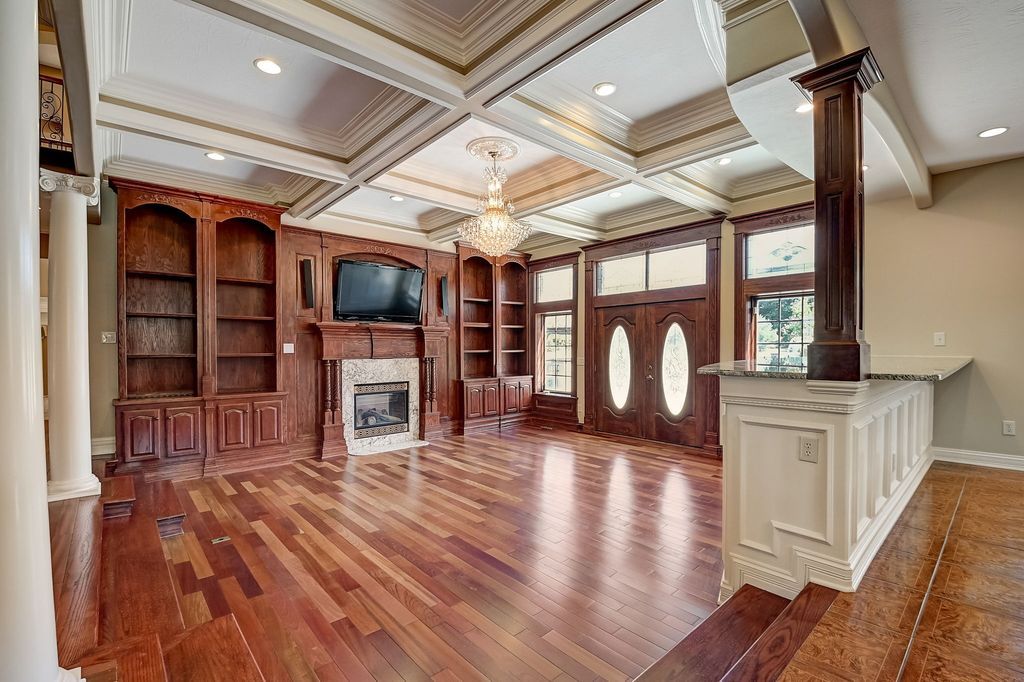 Elegance and Ultimate Comfort A Luxurious Property in Fishers Indiana Priced at 2.249 Million 10 1