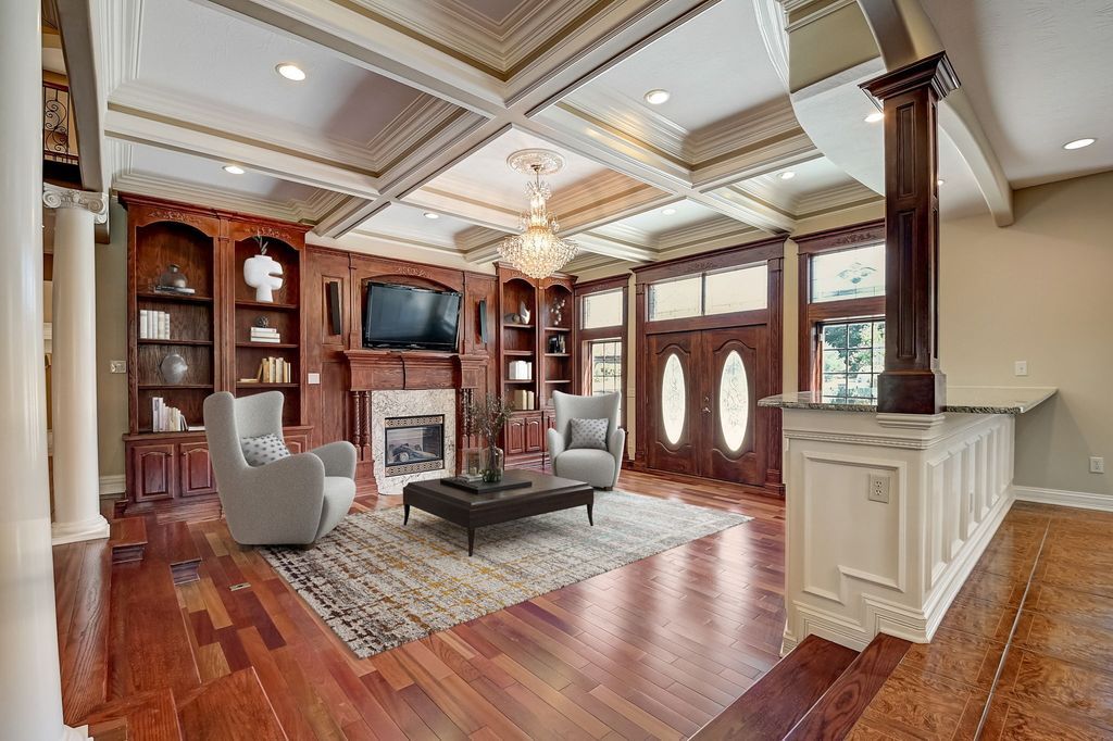 Elegance and Ultimate Comfort A Luxurious Property in Fishers Indiana Priced at 2.249 Million 11 1