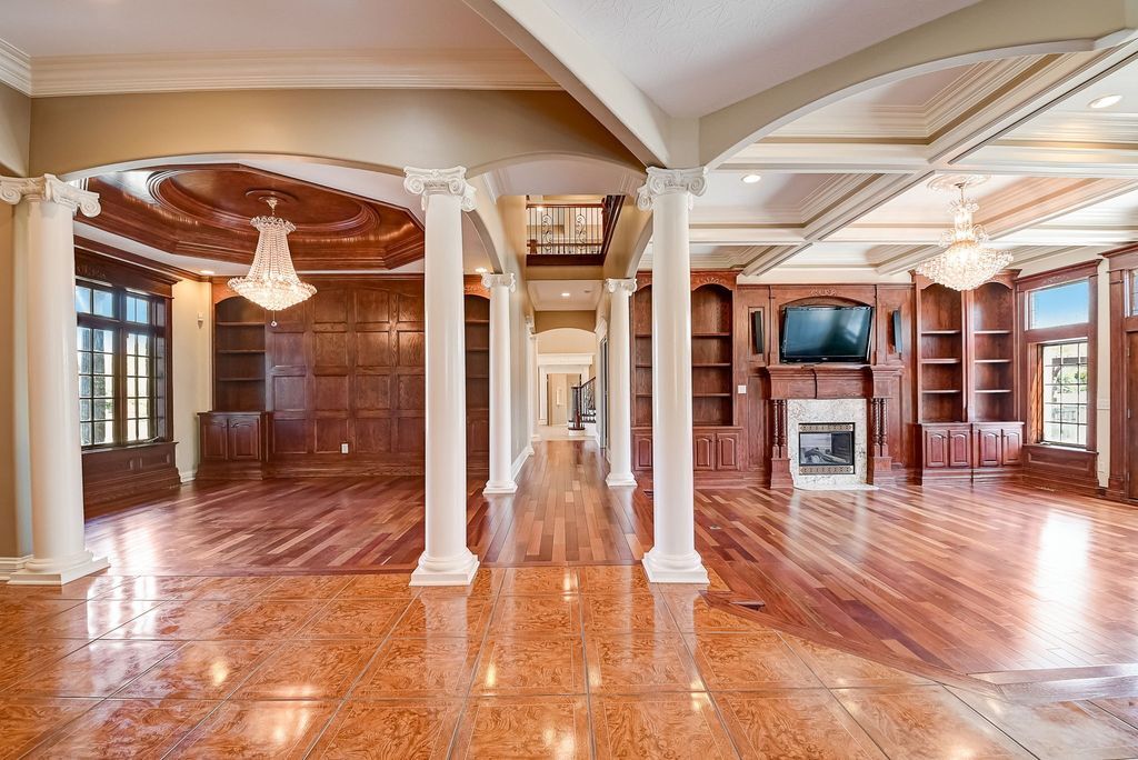Elegance and Ultimate Comfort A Luxurious Property in Fishers Indiana Priced at 2.249 Million 15 1