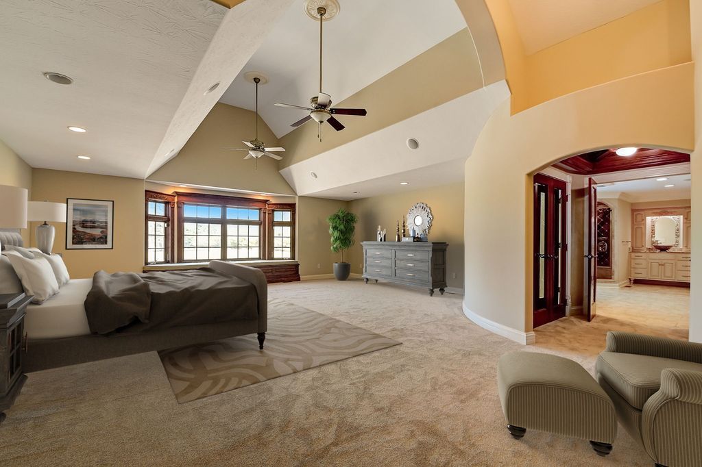 Elegance and Ultimate Comfort A Luxurious Property in Fishers Indiana Priced at 2.249 Million 18 3