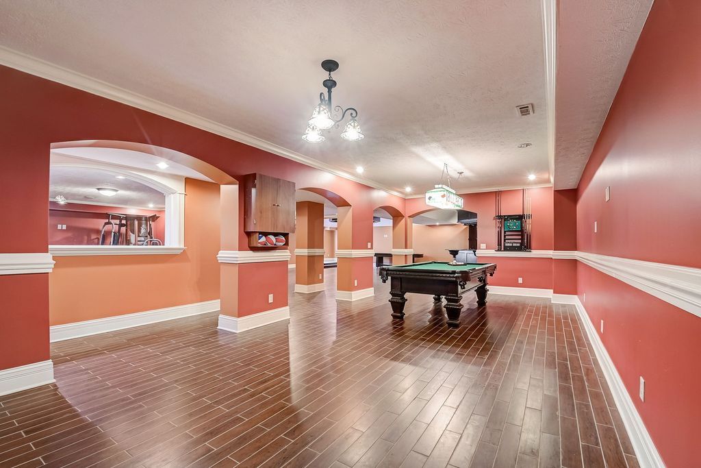 Elegance and Ultimate Comfort A Luxurious Property in Fishers Indiana Priced at 2.249 Million 29 1